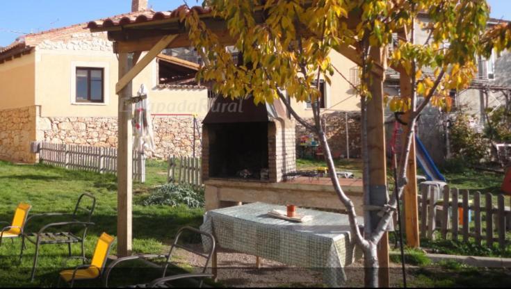 Casa Rural Villa Abeleste Fuentelisendo Экстерьер фото
